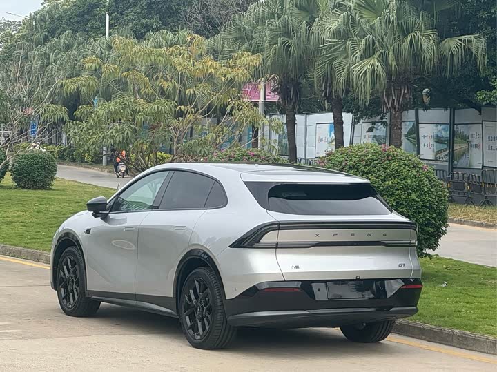 Фото 6 - XPeng G7