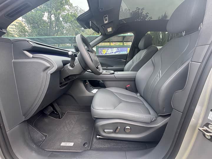 Фото 7 - XPeng G7