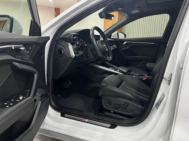 Фото 7 - Audi A3