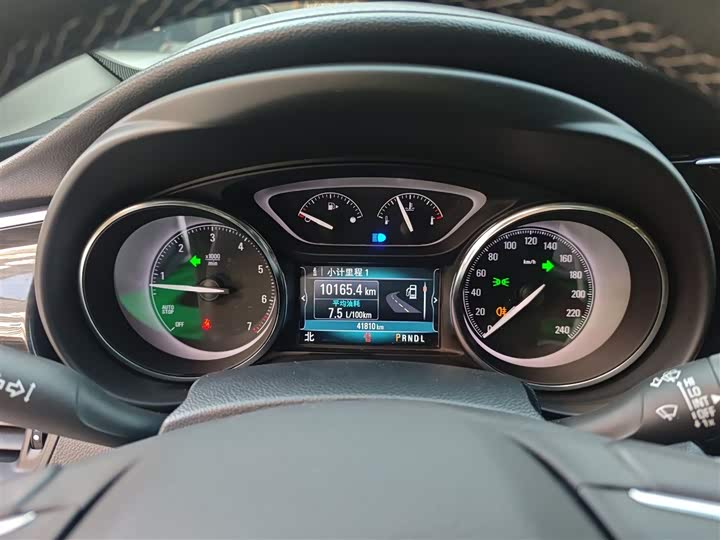 Фото 12 - Buick Envision Plus