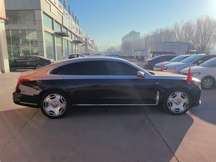 Фото 4 - Hongqi H9