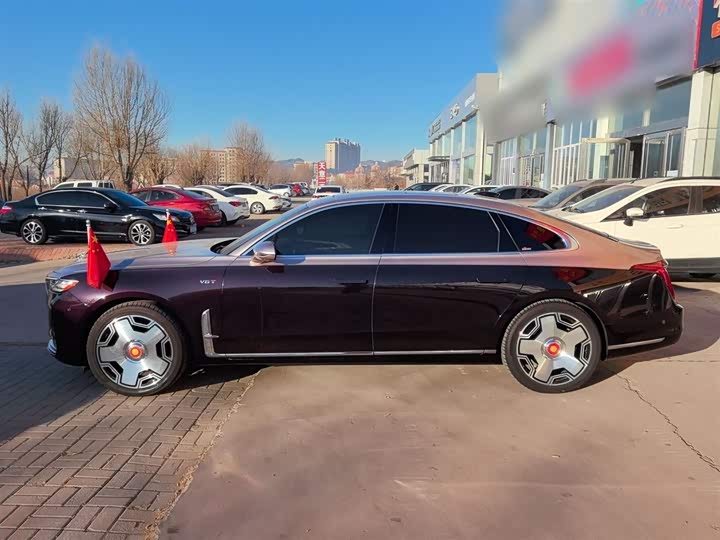 Фото 7 - Hongqi H9