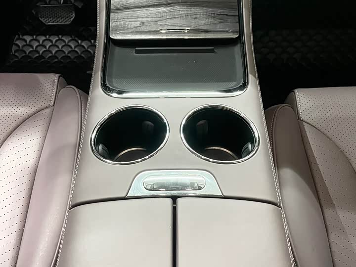 Фото 17 - Leapmotor C11