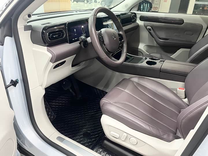 Фото 7 - Leapmotor C11