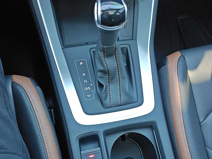 Фото 20 - Audi Q3