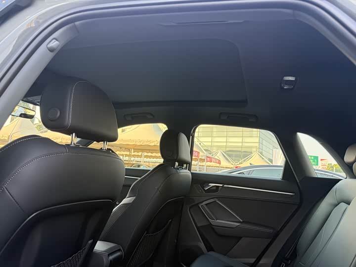 Фото 16 - Audi Q3