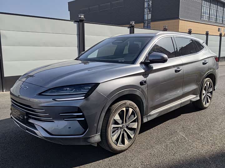 Фото 1 - BYD Song Plus Hybrid/EV