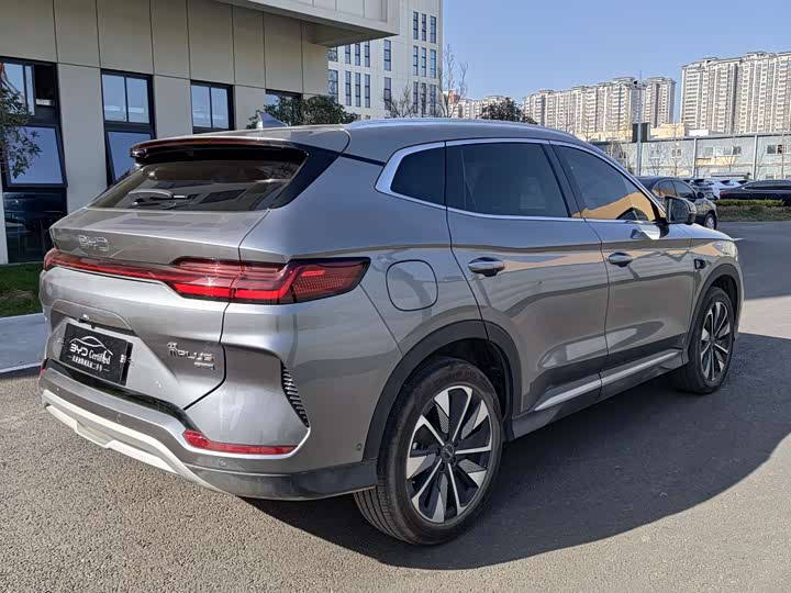 Фото 11 - BYD Song Plus Hybrid/EV