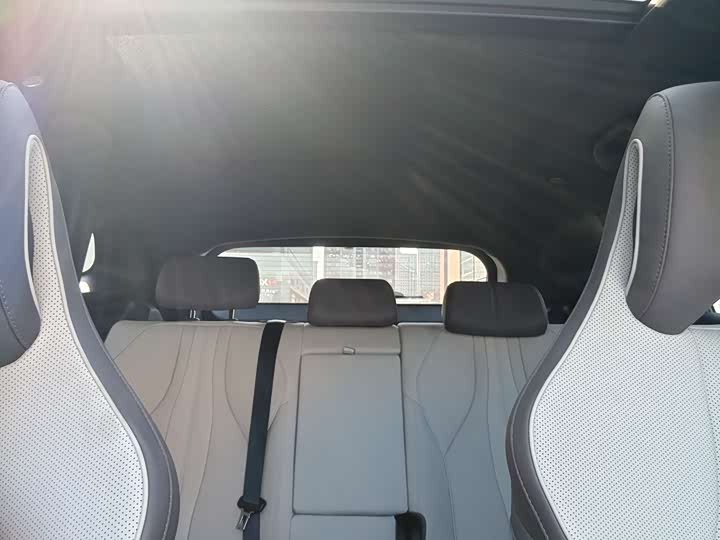 Фото 16 - BYD Song Plus Hybrid/EV