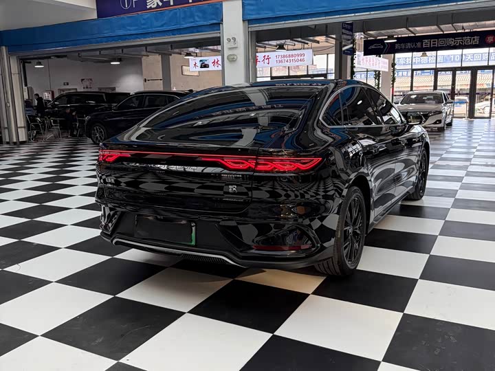 Фото 7 - BYD Han