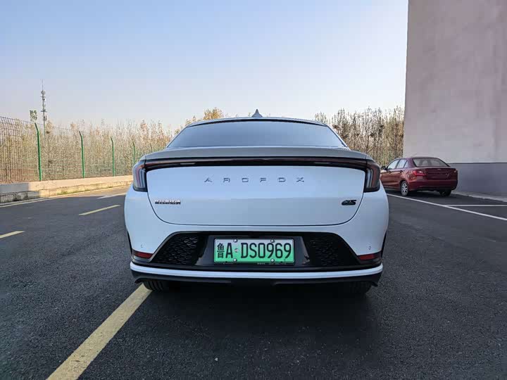 Фото 6 - BAIC Arcfox Alpha S