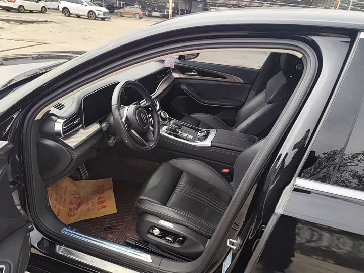 Фото 4 - Hongqi H9