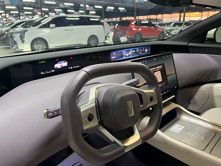 Фото 6 - Avatr 12