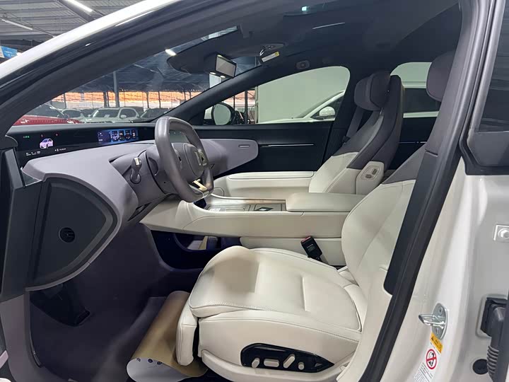 Фото 9 - Avatr 12