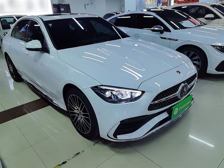 Фото 4 - Mercedes-Benz C-Class