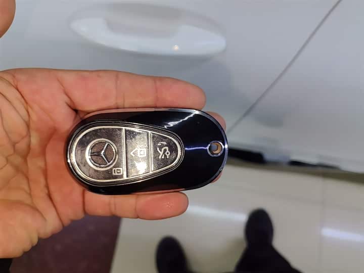 Фото 9 - Mercedes-Benz C-Class