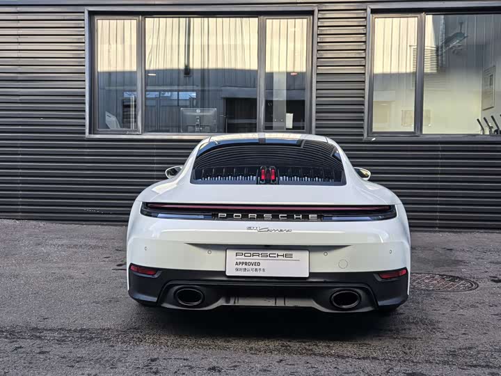 Фото 6 - Porsche 911