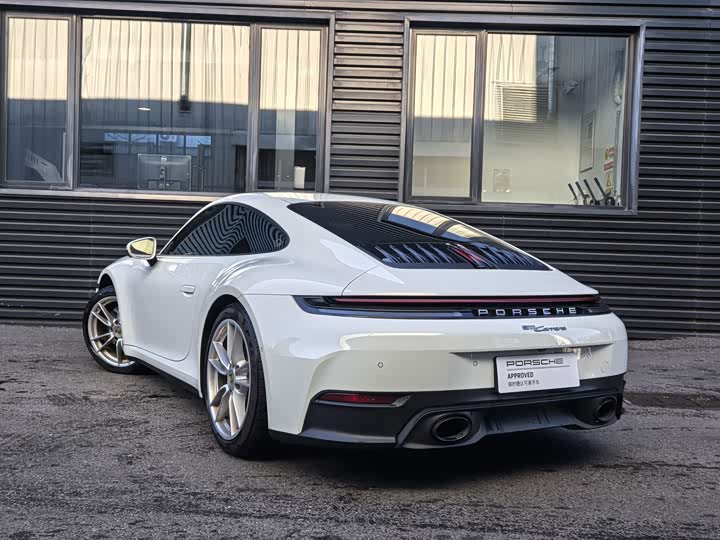 Фото 7 - Porsche 911