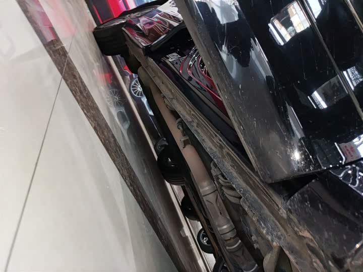 Фото 16 - Honda Elysion