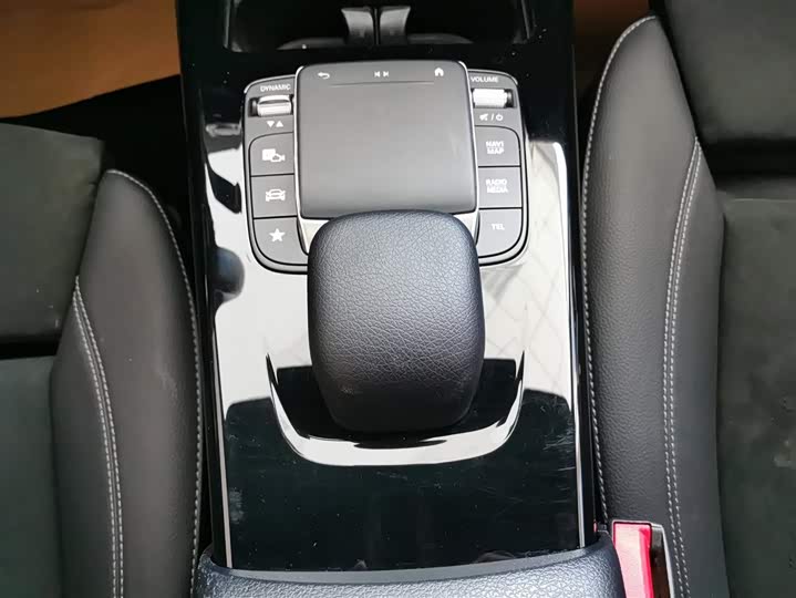 Фото 16 - Mercedes-Benz A-Class