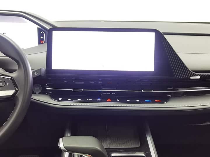 Фото 12 - Changan Qiyuan (Nevo) Q05