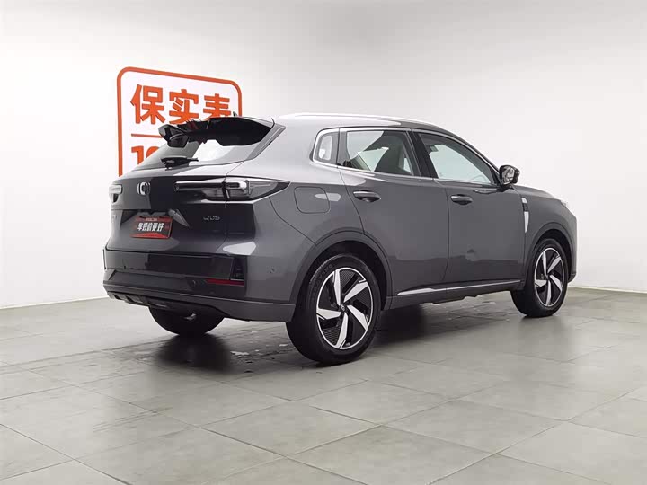 Фото 2 - Changan Qiyuan (Nevo) Q05