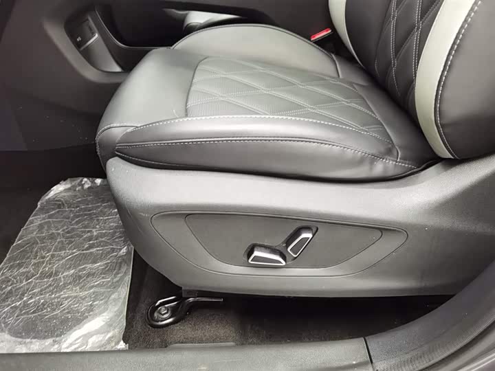 Фото 20 - Changan Qiyuan (Nevo) Q05