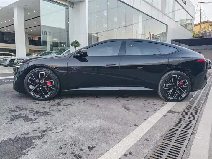 Фото 7 - Avatr 12