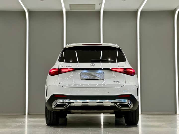 Фото 9 - Mercedes-Benz GLC-Class