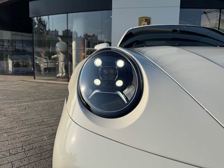 Фото 16 - Porsche 911