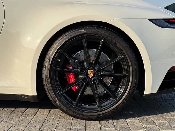 Фото 17 - Porsche 911