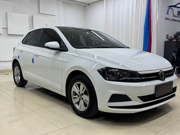 Фото 3 - Volkswagen Polo