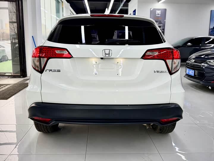 Фото 5 - Honda Vezel