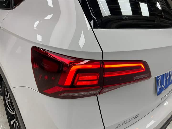 Фото 19 - Volkswagen Tharu