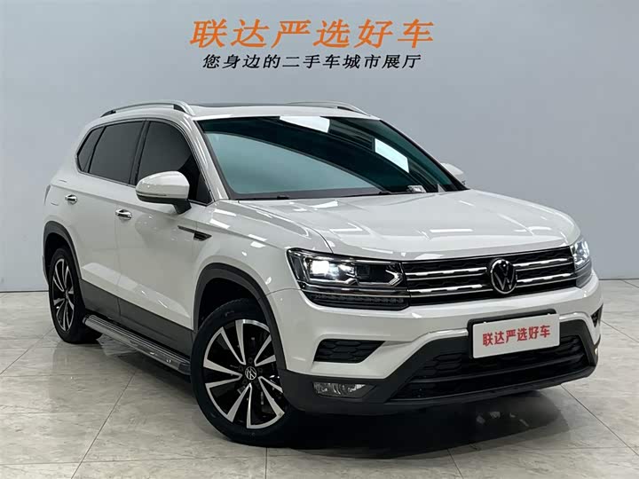 Фото 23 - Volkswagen Tharu