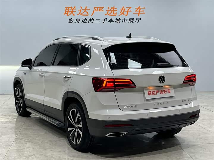 Фото 24 - Volkswagen Tharu