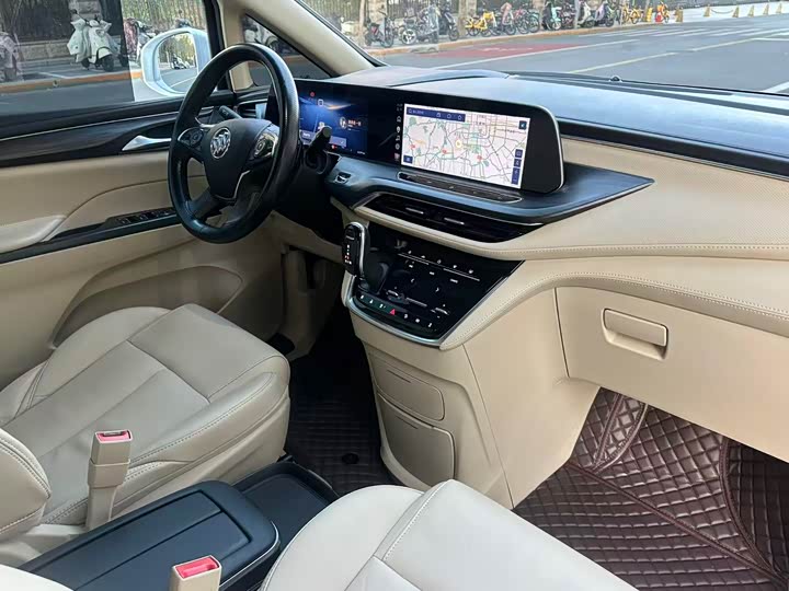 Фото 14 - Buick GL8 ES