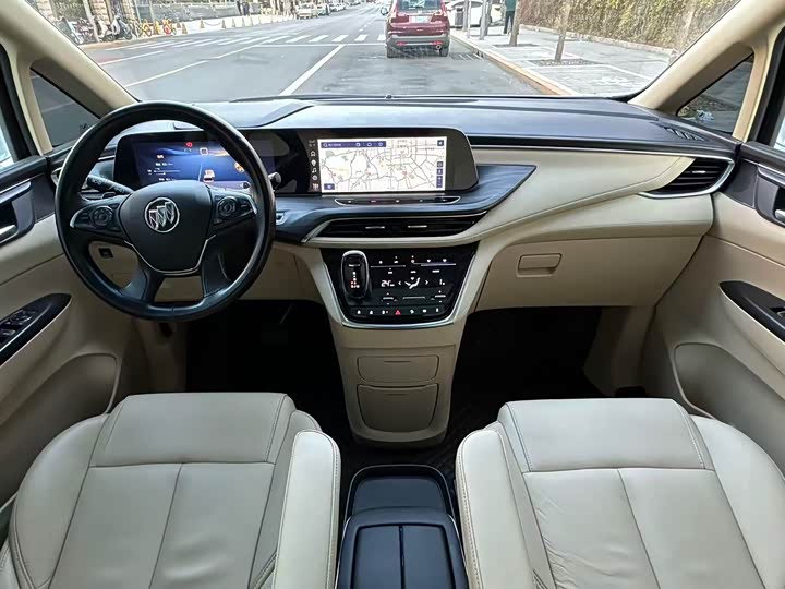 Фото 15 - Buick GL8 ES