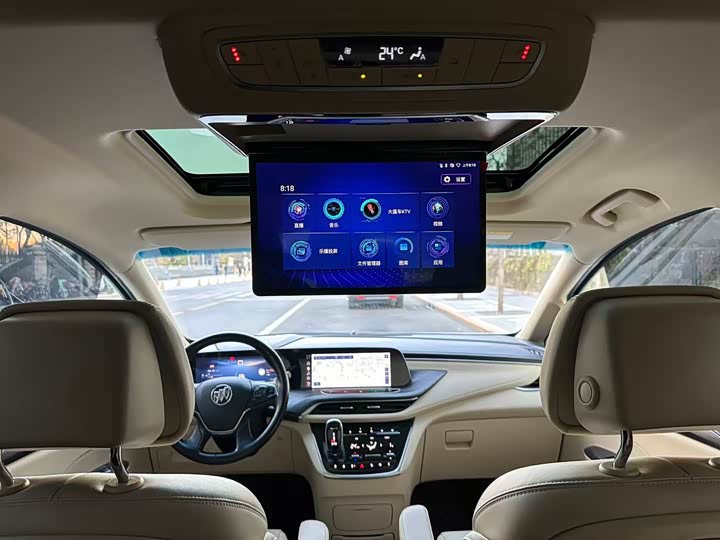 Фото 16 - Buick GL8 ES