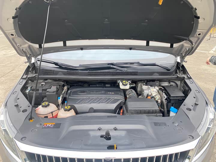 Фото 22 - Geely Jiaji Hybrid