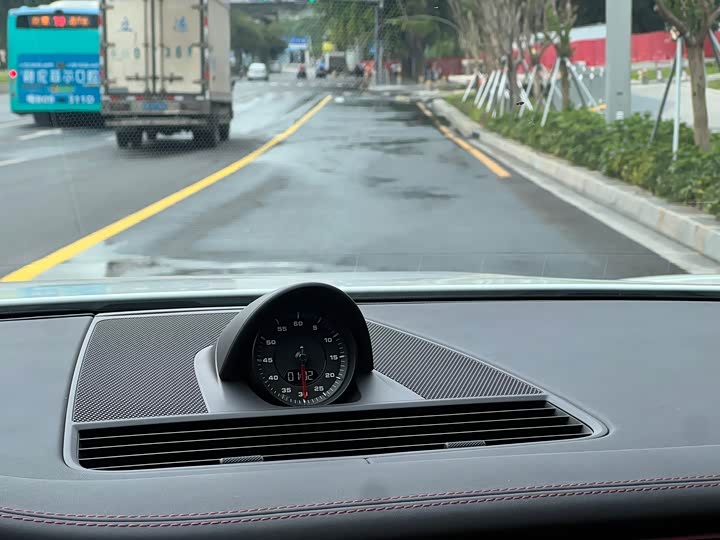 Фото 21 - Porsche Panamera