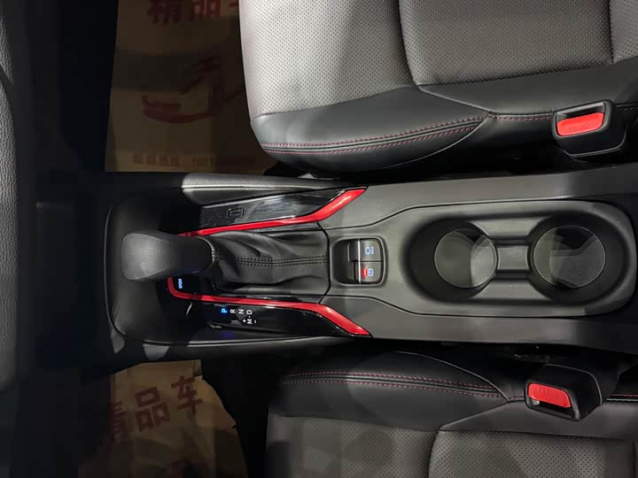 Фото 12 - Toyota Levin