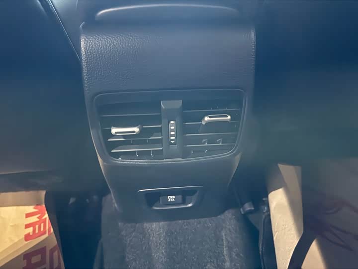 Фото 13 - Toyota Levin