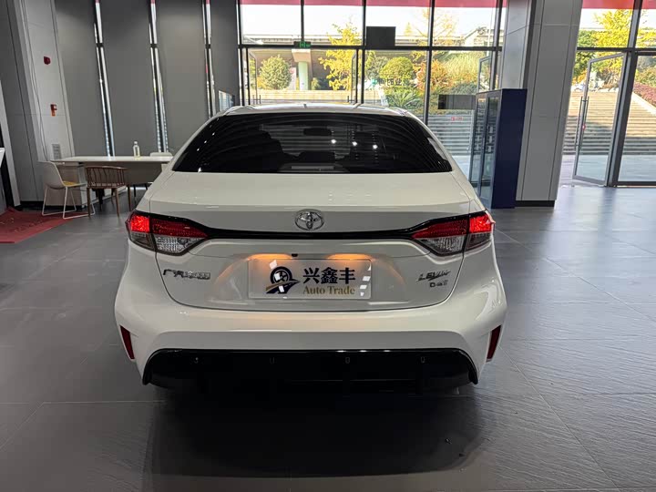 Фото 19 - Toyota Levin