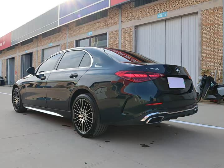 Фото 12 - Mercedes-Benz C-Class