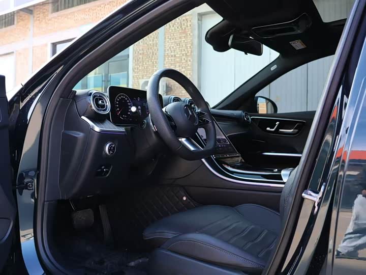 Фото 5 - Mercedes-Benz C-Class