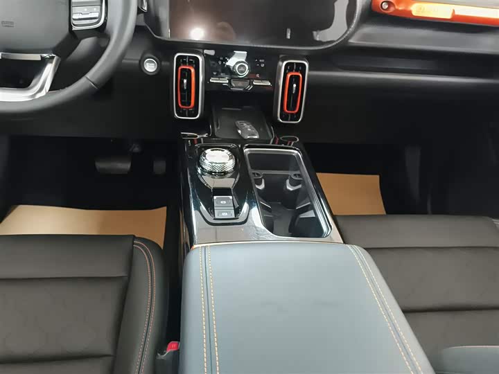 Фото 14 - Haval Dargo