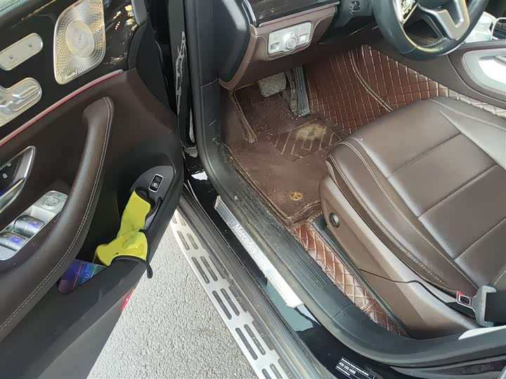 Фото 14 - Mercedes-Benz GLS-Class