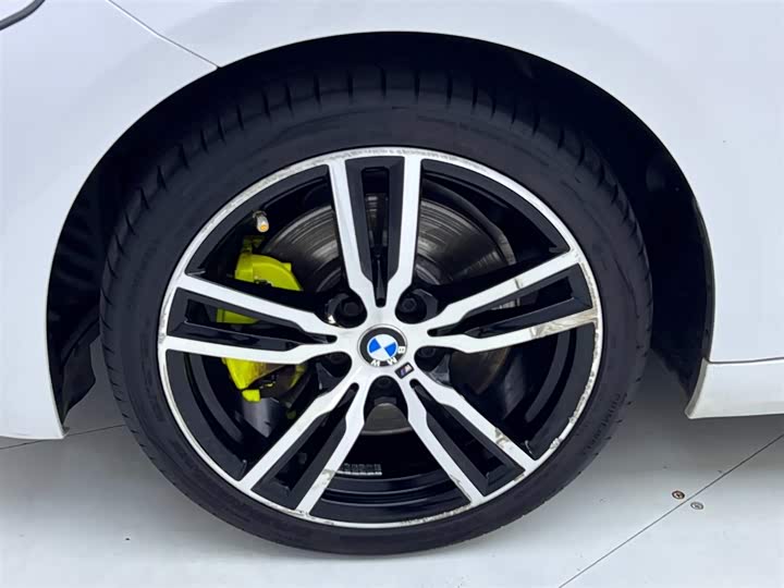 Фото 11 - BMW 1 Series