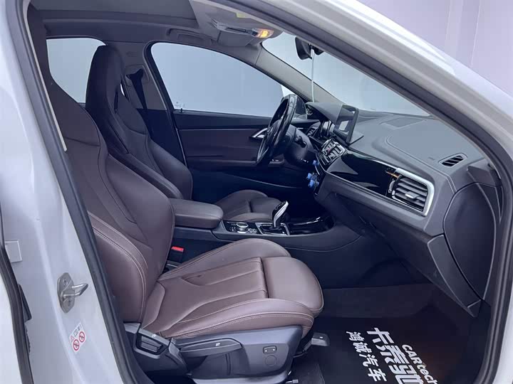 Фото 18 - BMW 1 Series